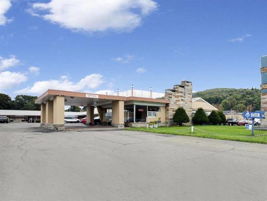 Americas Best Value Inn Bradford Buitenkant foto